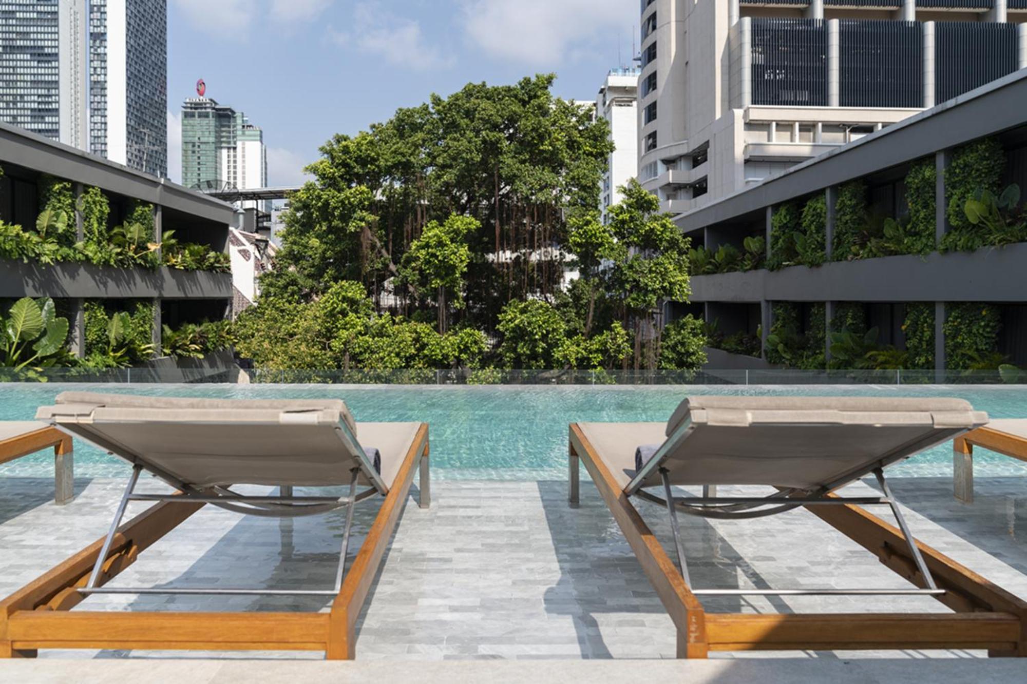 Ad Lib Hotel Bangkok Exteriör bild